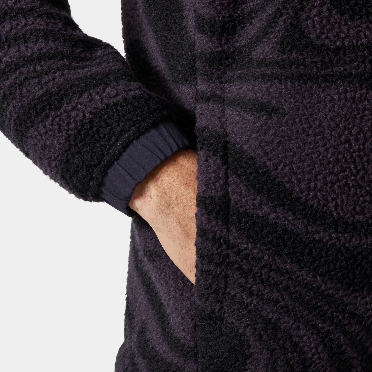 Men's Panorama Printed Pile Snap