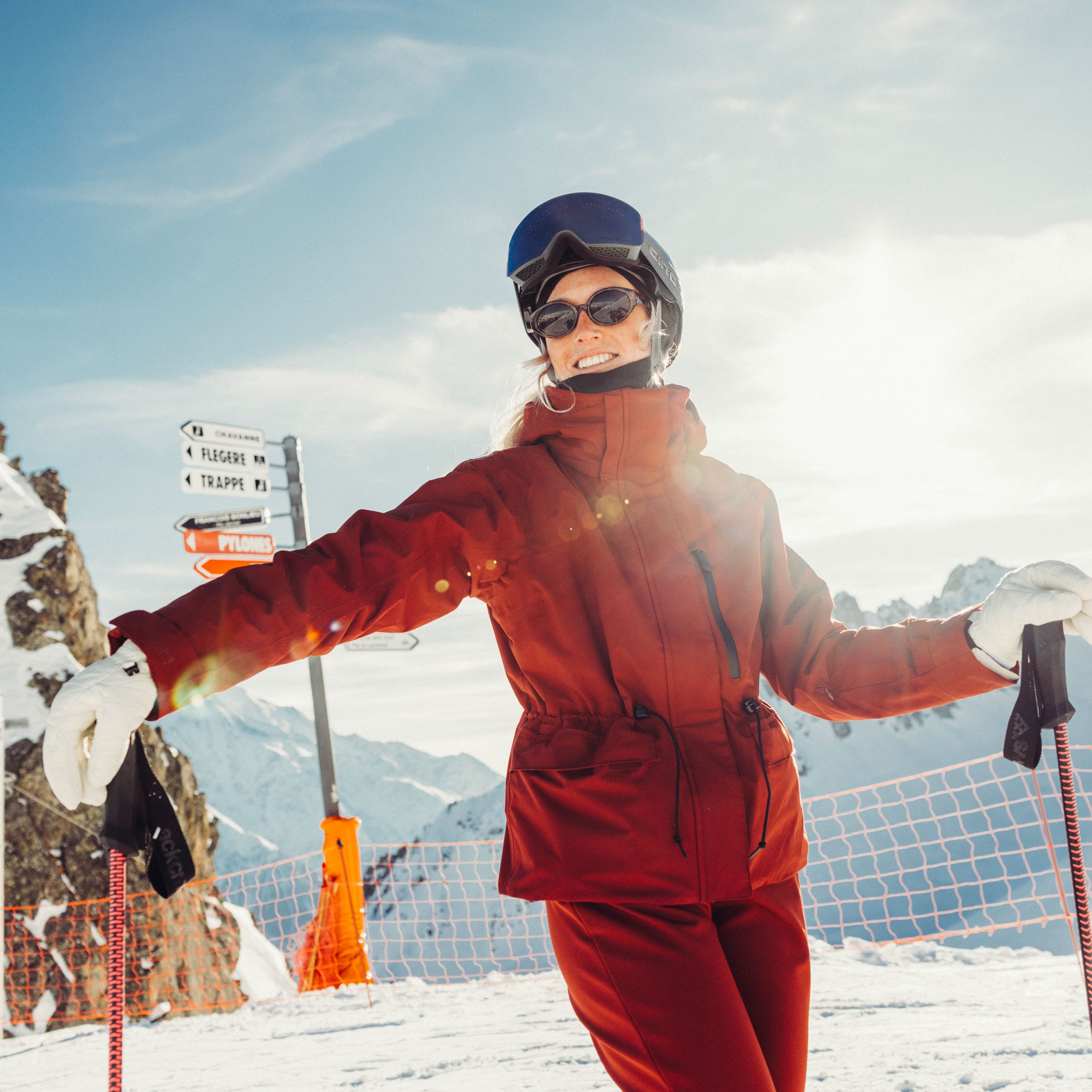 4 image of Women's Nora Insulated 2.0 Ski Jacket